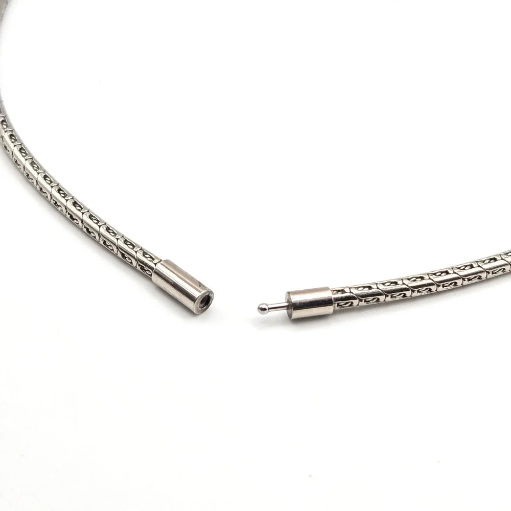 Silver Tone Semi-Flex Byzantine Style Chain Collar Necklace Textured Link Choker